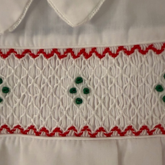 Feltman Brothers Smocked Christmas Bubble NB - Picture 5 of 5
